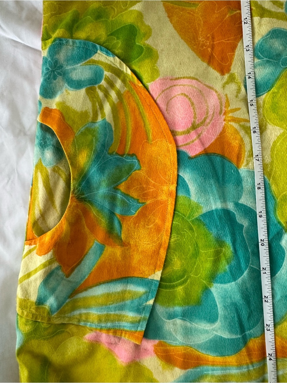 Vintage 60s Tropical Floral Short Sleeve Handmade Shift Dress — Bright Multi - Picture 5 of 7